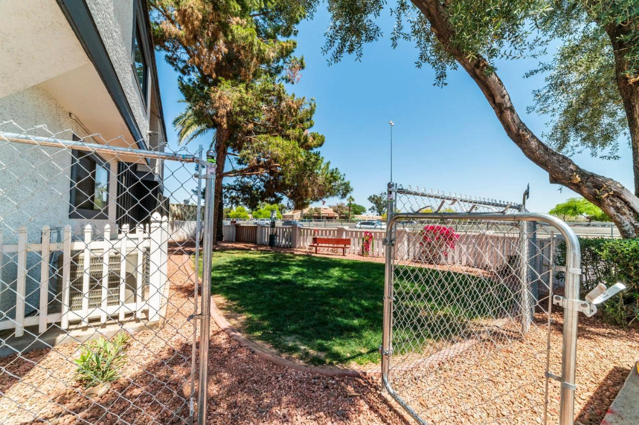 Metro PHX downstairs STUDIO sleeps 4 ADA Accessible Phoenix Exterior foto